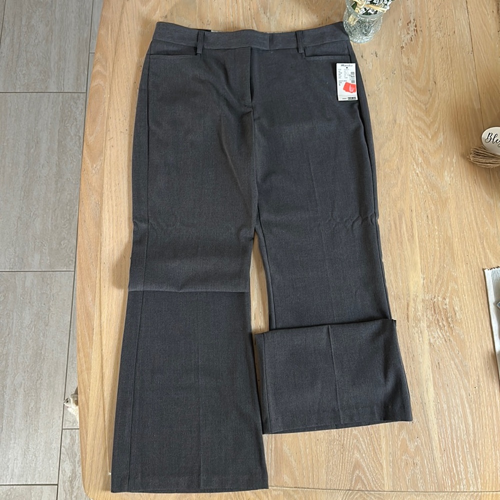 Size 5 Medium Gray Slacks